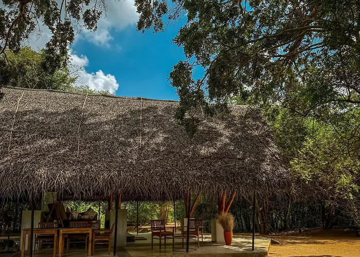 Glamping Wilpattu By Thamaravila